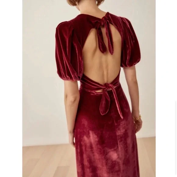 Reformation Livia Velvet dress - Picture 3 of 10